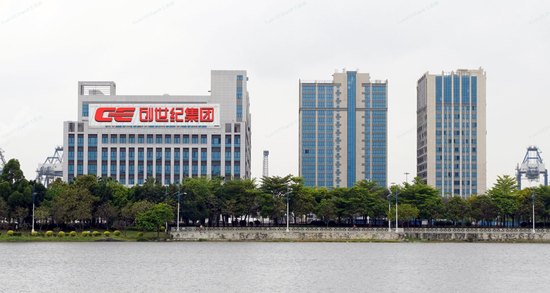 “挖人窃密”被判赔3.82亿,百亿机床巨头又因信披“领罚”